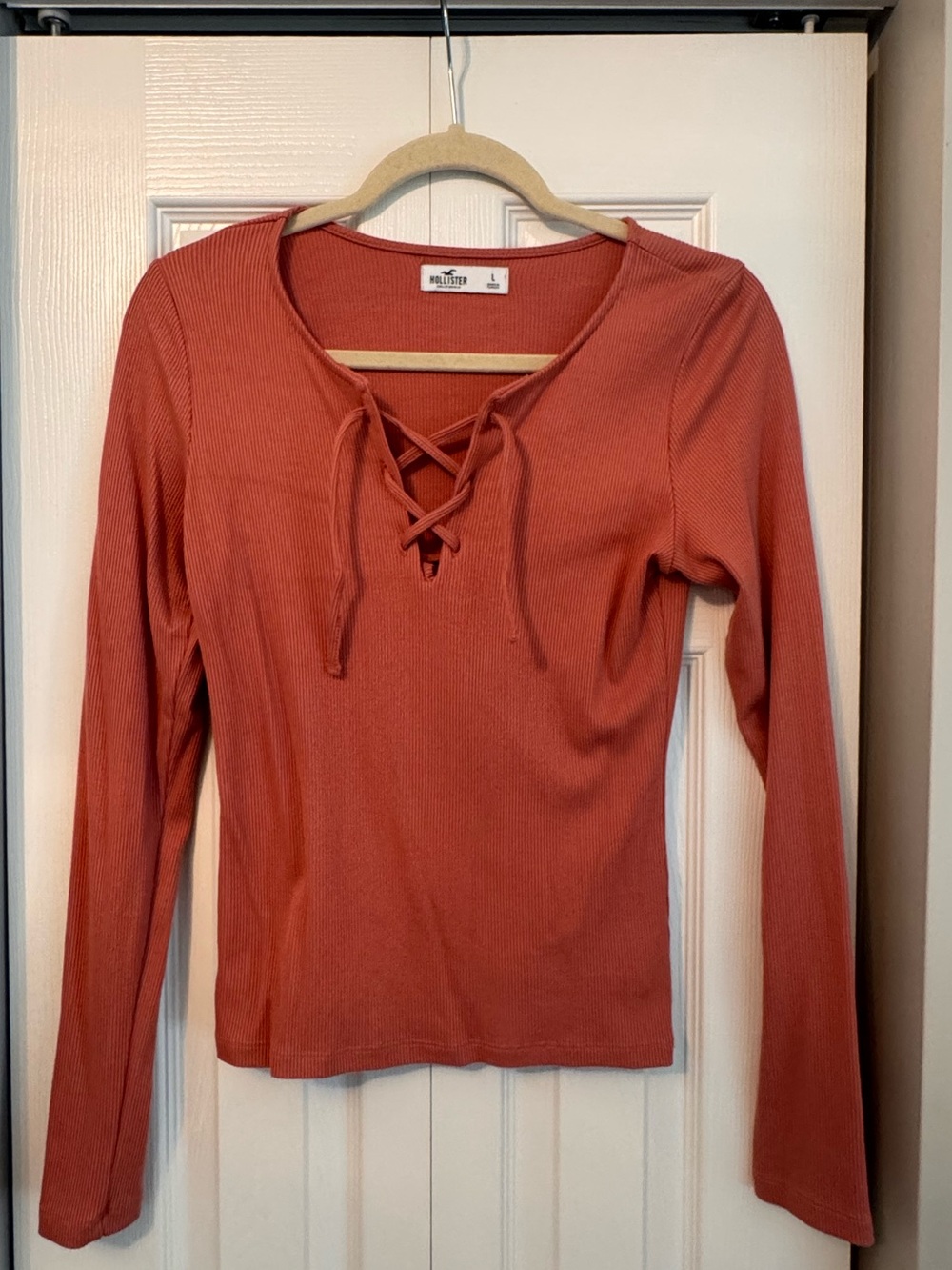 Hollister Lace-Up Ribbed Long-Sleeve Top — Rust